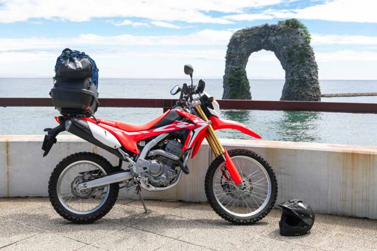 奥尻島上陸 なべつる岩でドローン離陸