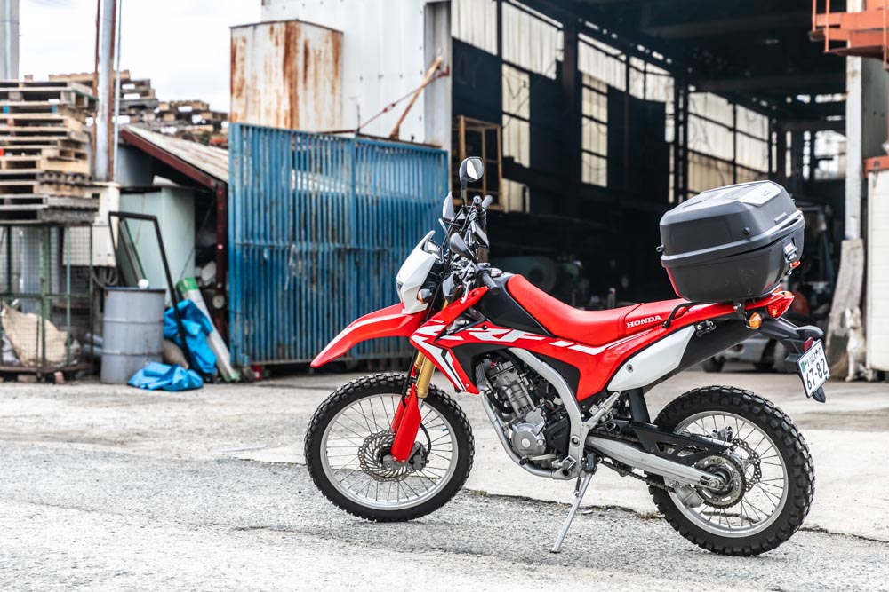 CRF250Lで撮影現場へ