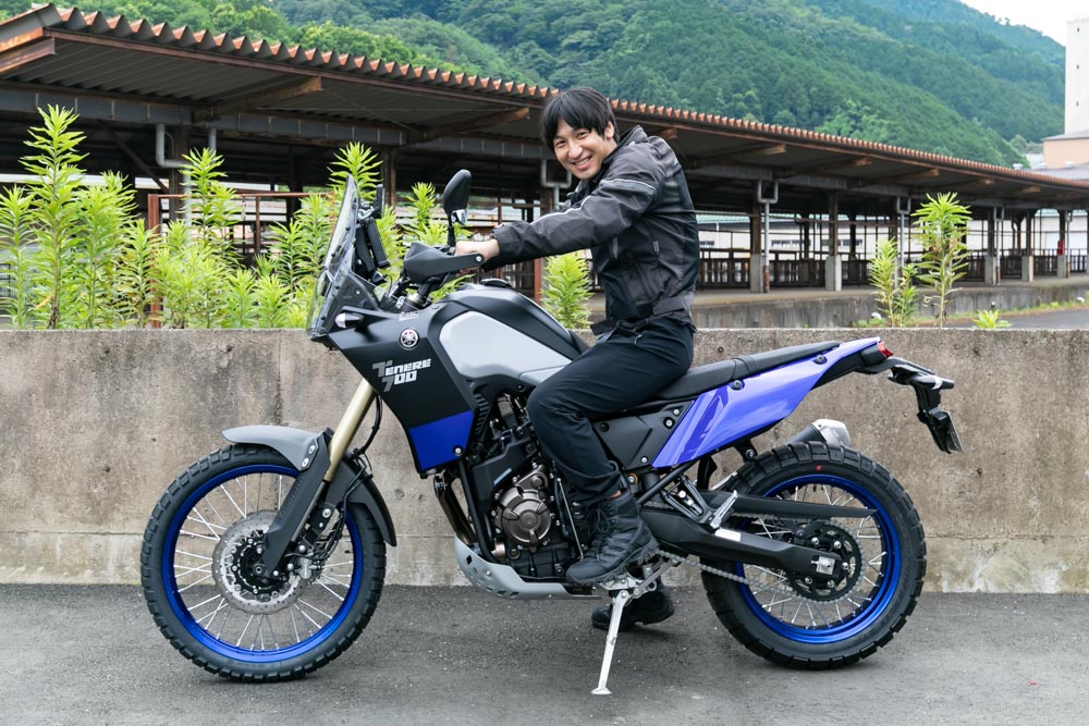 テネレ700の足つき