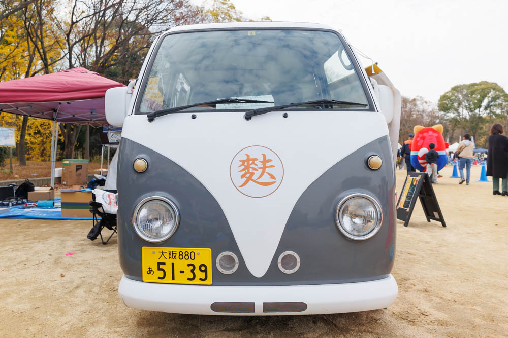 イタリア料理店「クッチィーナピアチェーレ」のキッチンカー