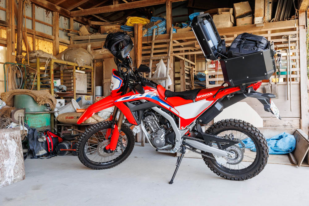 撮影用のバイクは新型CRF250L