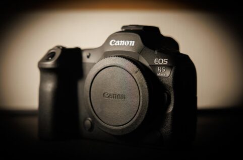 EOS R5 Mark II