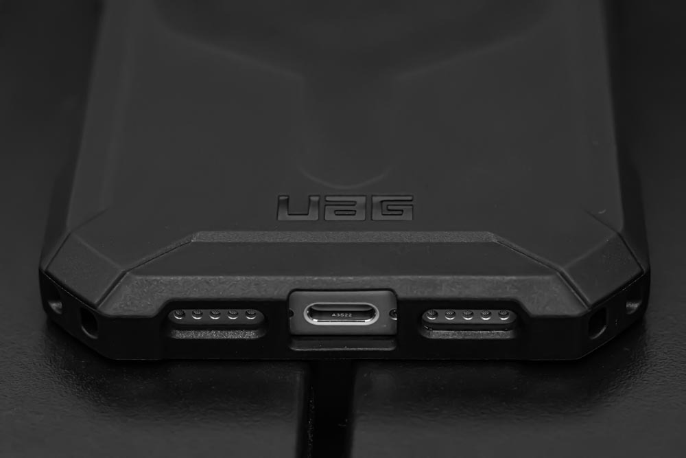 iPhone 17 ProとUAGの耐衝撃ケース