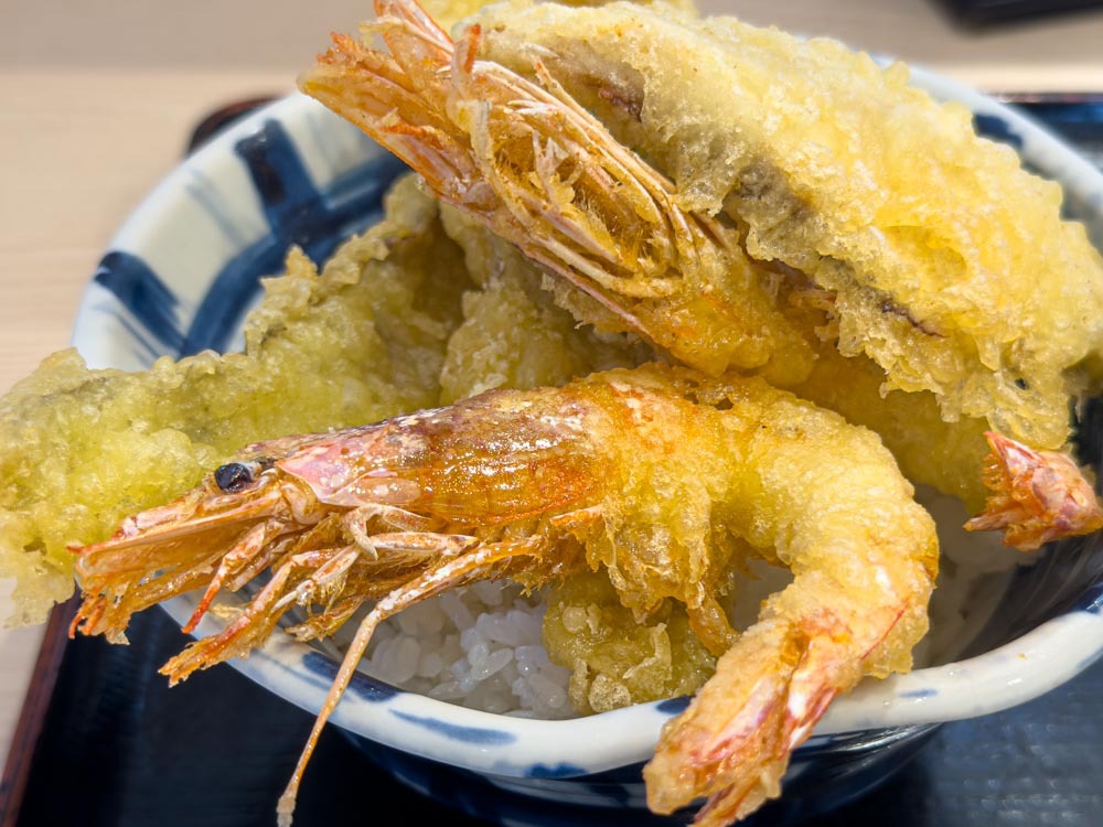 海鮮れすとらん勘八屋へ。極み海鮮天丼&太刀魚